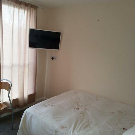 Denny Guests House / Green Lane Liverpool Esterno foto